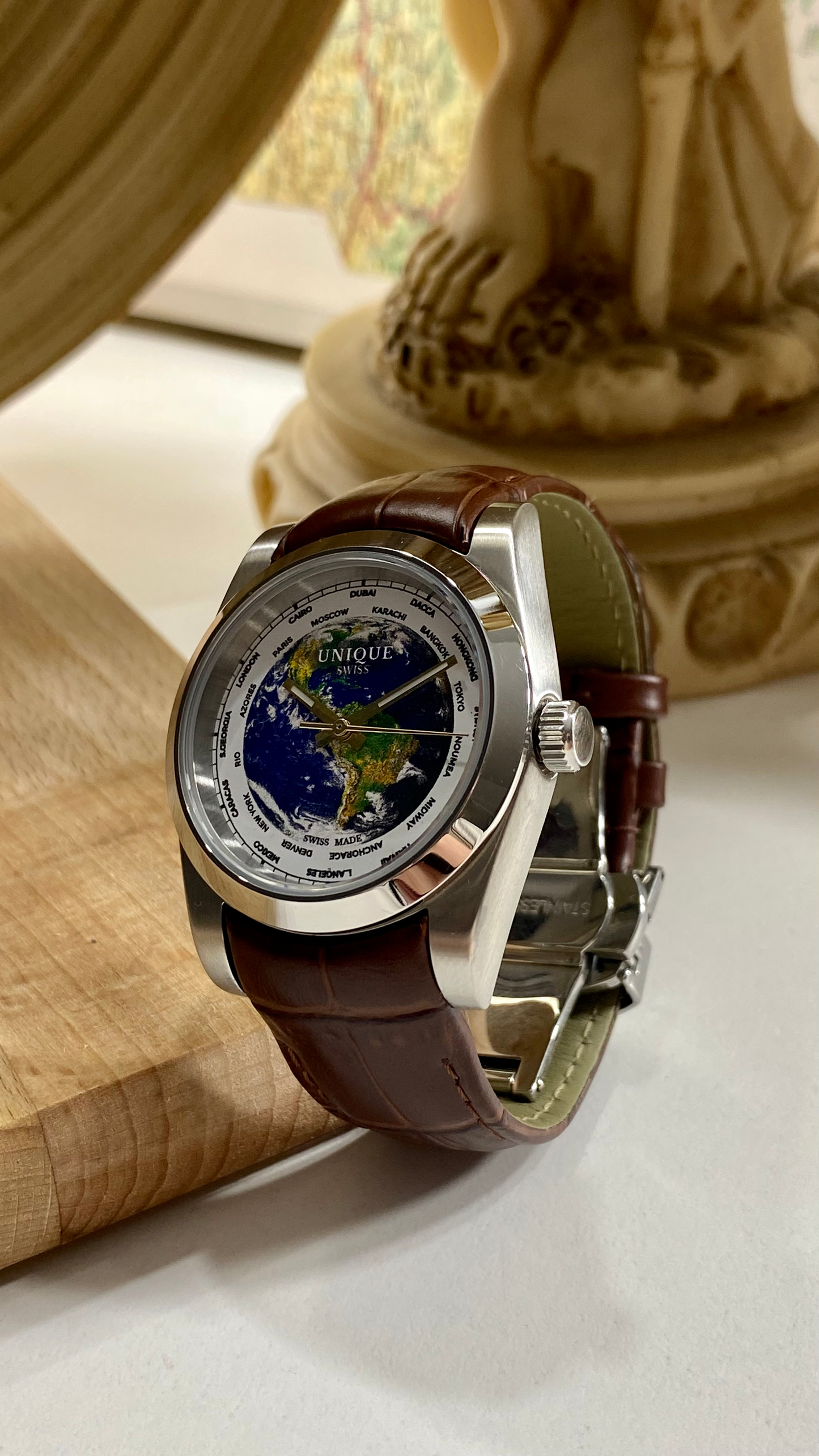 Unique Swiss Worldtimer